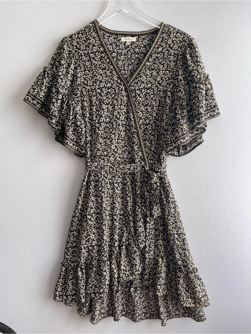 Max Studio Micro Floral w/Border Design Wrap Dress L